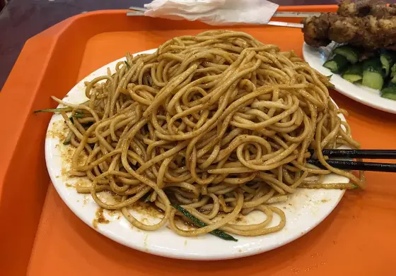 涼麵示意圖（非本店實拍）